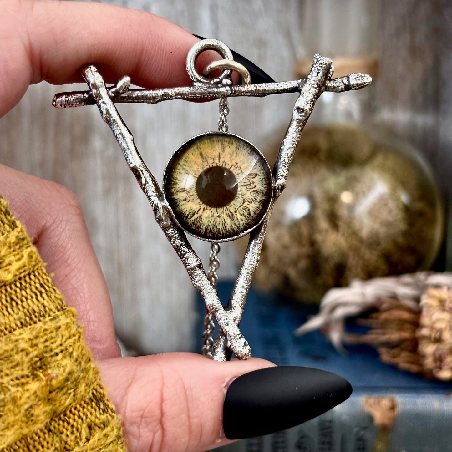 Eye Necklace Fine Silver / Sticks & Stones Collection