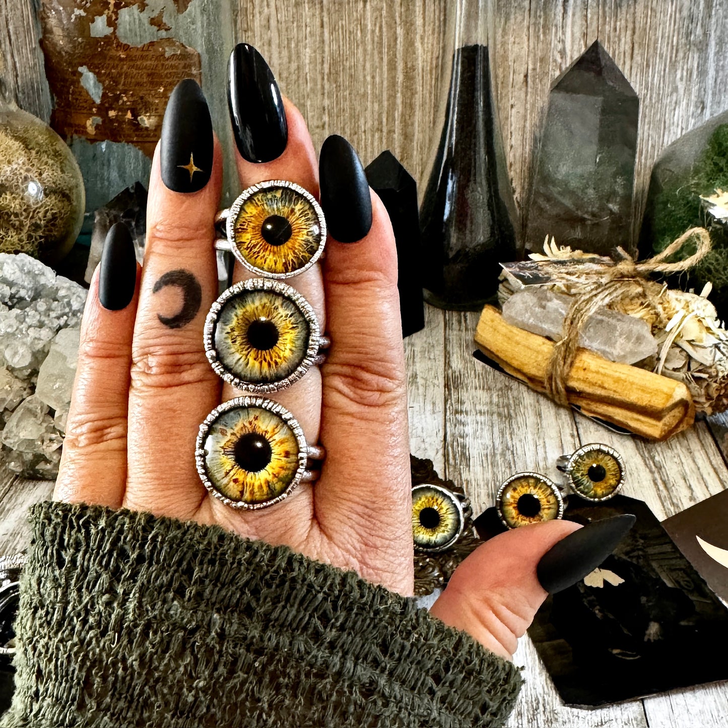 Glass Eye Ring Silver Size 6 7 8 9 10 11 / Foxlark Collection