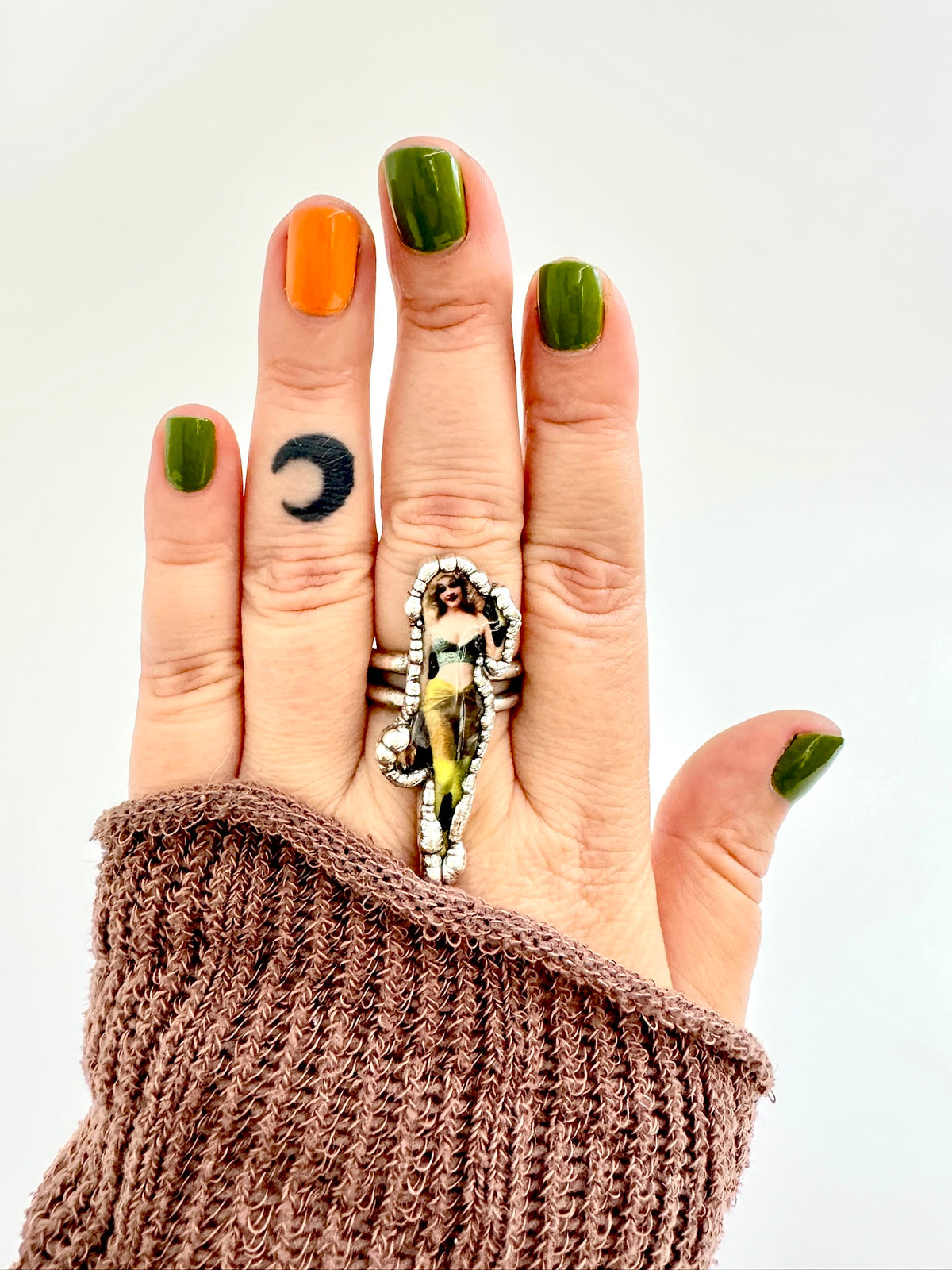 Silver retro pin-up girl statement ring by FOXLARK, size 9, featuring vintage-inspired design from The Weirdlings Collection.