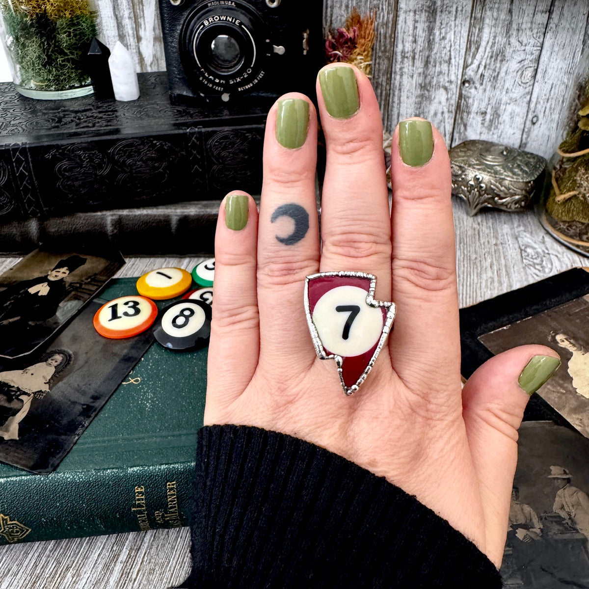 Vintage silver pool ball ring by FOXLARK, size 10, featuring a detailed pool ball design perfect for gaming and jewelry enthusiasts.