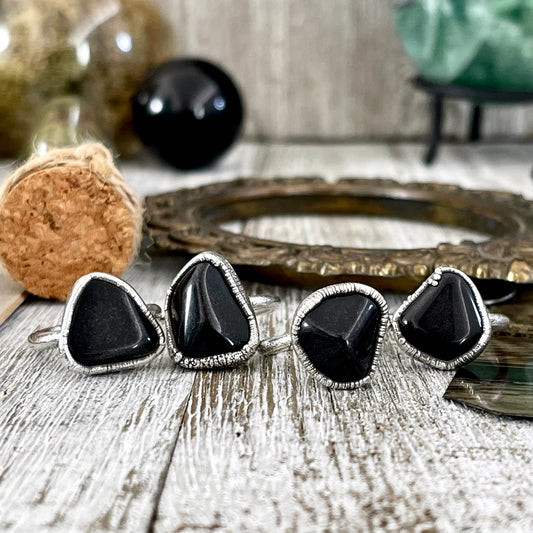 Black Onyx Ring in Fine Silver Small Natural Stone Ring Size 5 6 7 8 9 10 / Foxlark Collection