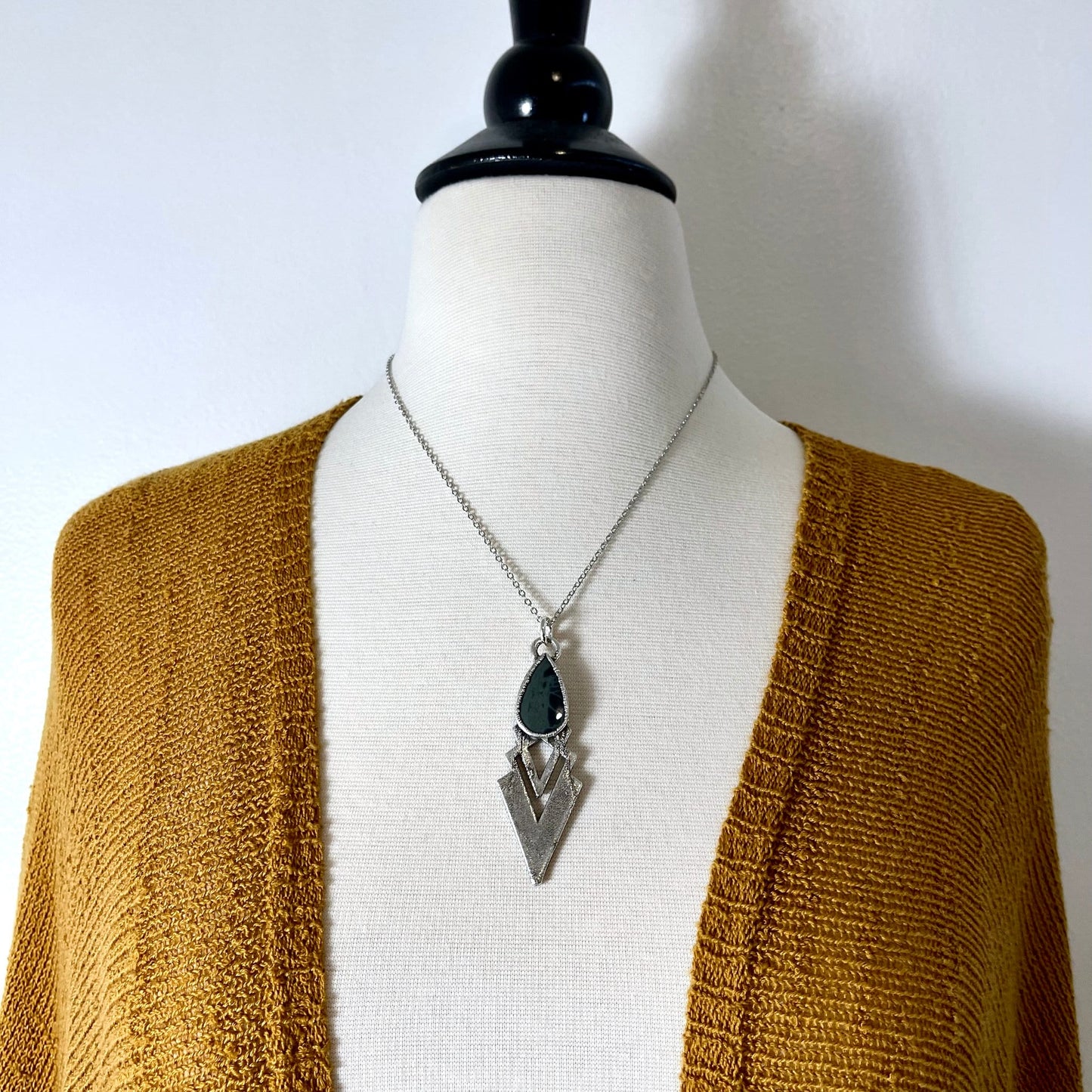 Big Crystal Necklace, Big Stone Necklace, Bohemian Jewelry, Crystal Necklaces, Etsy ID: 1634824085, Foxlark Alchemy, FOXLARK- NECKLACES, Gothic Jewelry, Jewelry, Large Crystal, Large Raw Crystal, layering necklace, Necklaces, Raw crystal jewelry, raw crys