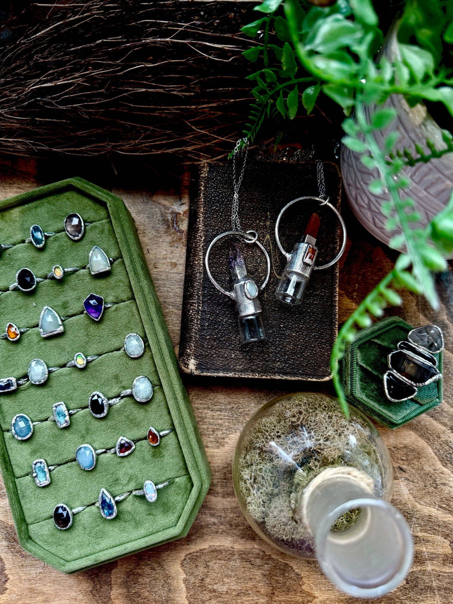 ALL JEWELRY Foxlark Crystal Jewelry