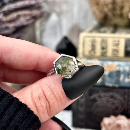 Moss Agate Ring Fine Silver Small Faceted Stone Ring Size 5 6 7 8 9 10 11 / Foxlark Collection