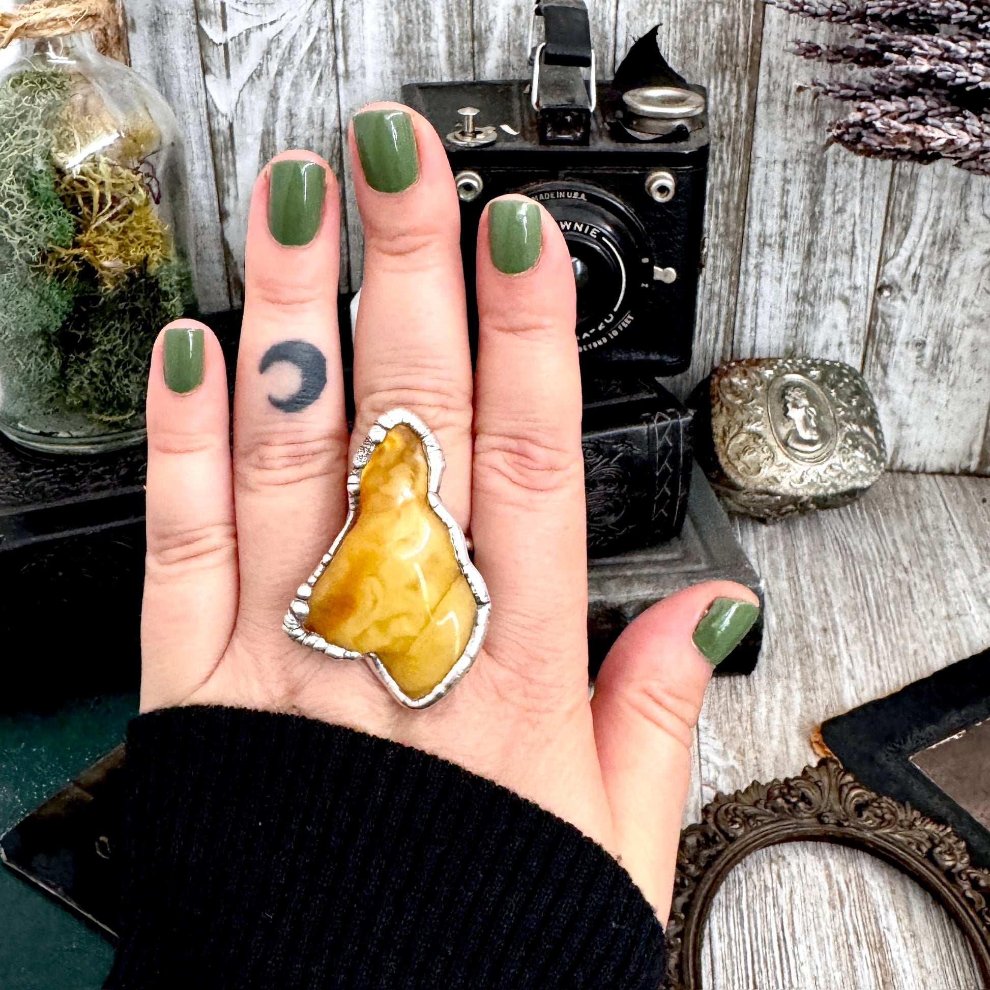 The Colossal Collection - Raw Baltic Amber Crystal Ring Fine Silver Size 10 / Foxlark Collection - One of a Kind FOXLARK