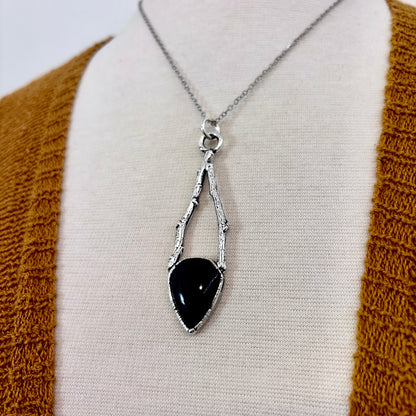 Black Onyx Crystal Necklace in Silver /Sticks & Stones Collection