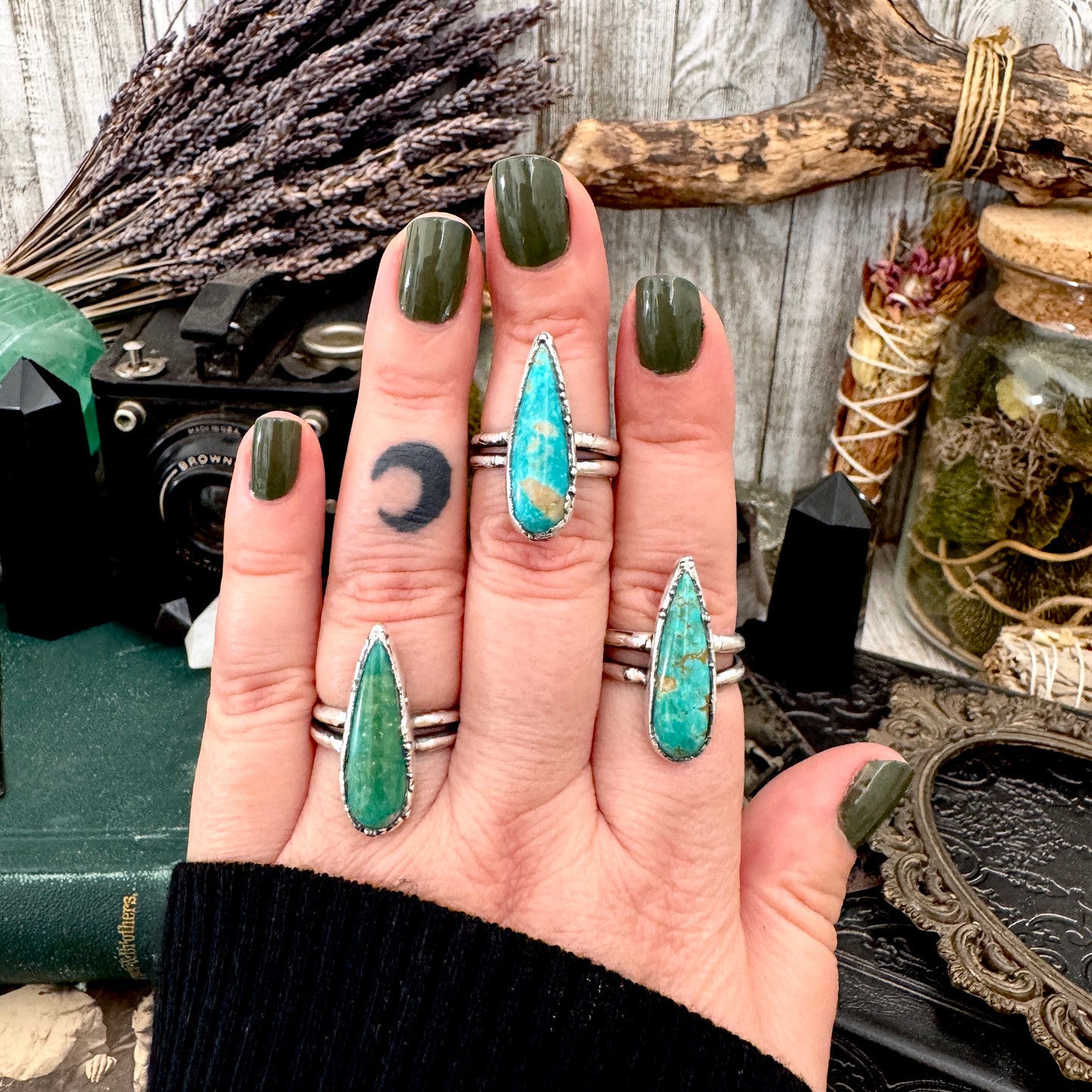 Handmade Tibetan Turquoise Ring in Fine Silver / Size 7 8 9 / Foxlark Collection