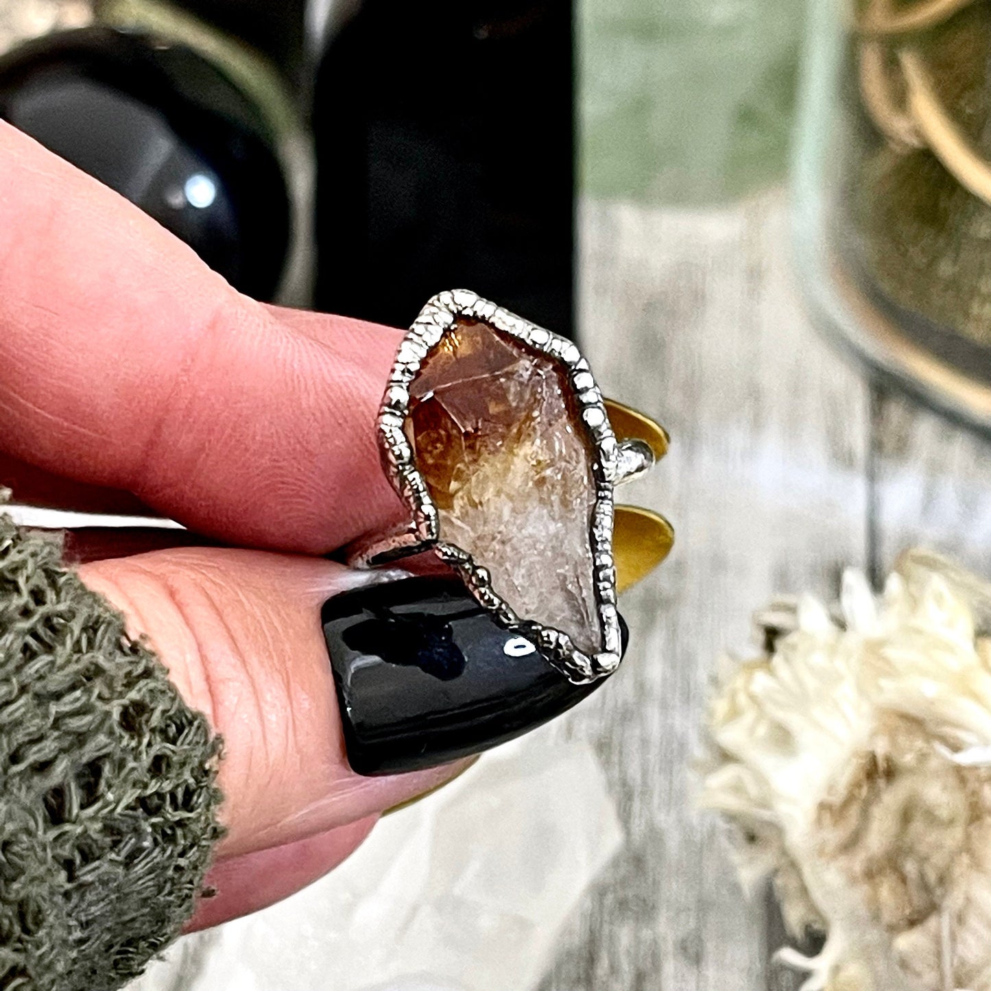 Dainty Raw Citrine Crystal Ring in Fine Silver Size 5 6 7 8 9 / / Crystal Jewelry December Birthstone Jewelry Yellow Gemstone Boho Jewelry