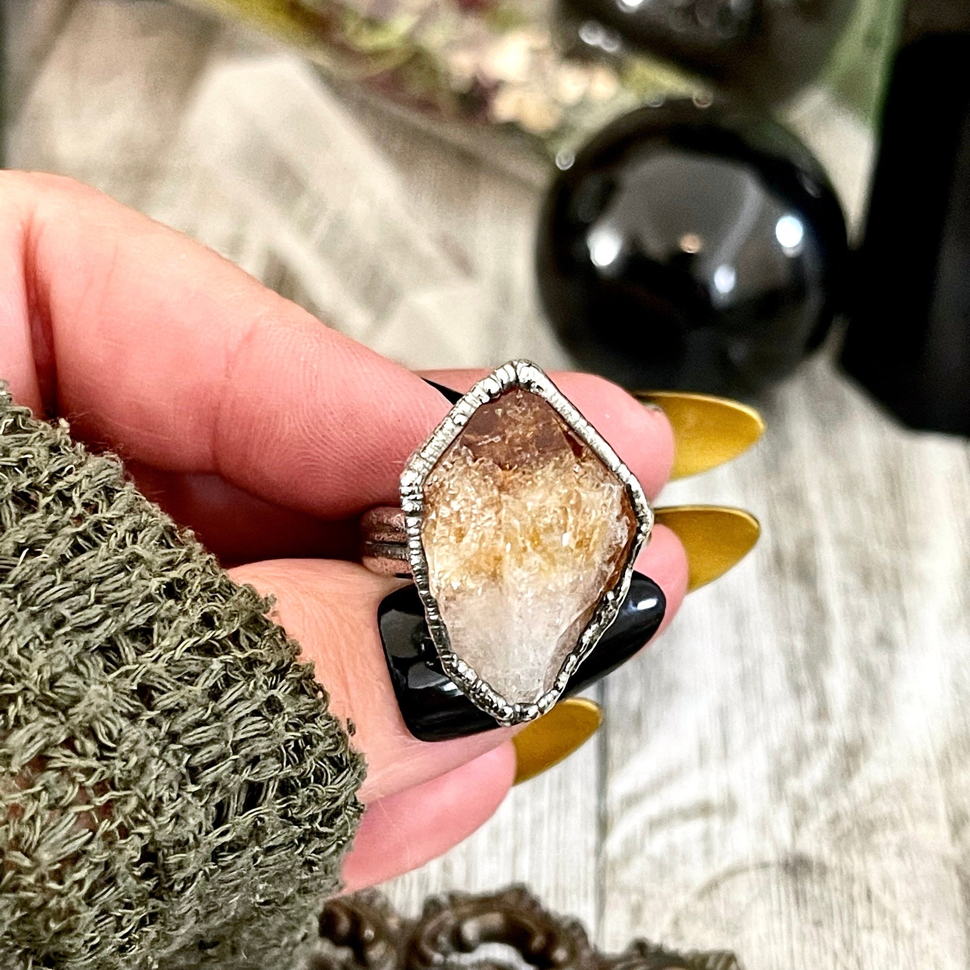 Raw Citrine Crystal Ring in Fine Silver Medium Size 5 6 7 8 9 // Witchy Jewelry Yellow Gemstone Ring December Birthstone Jewelry Gift