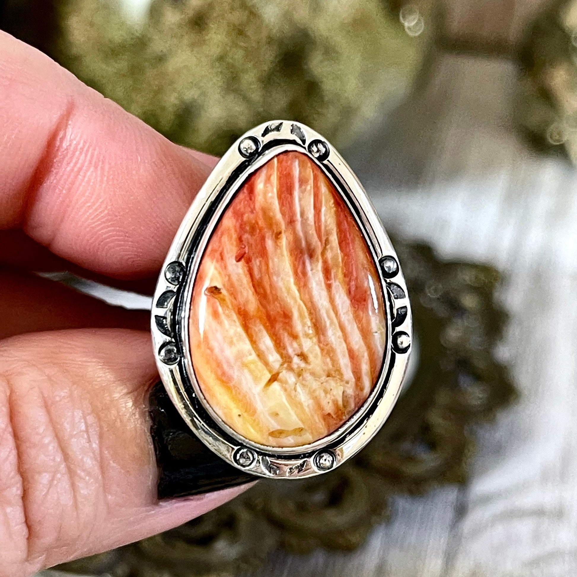 Size 9 Stunning Spiny Oyster Statement Ring Set in Sterling Silver / Curated by FOXLARK Collection - Foxlark Crystal Jewelry