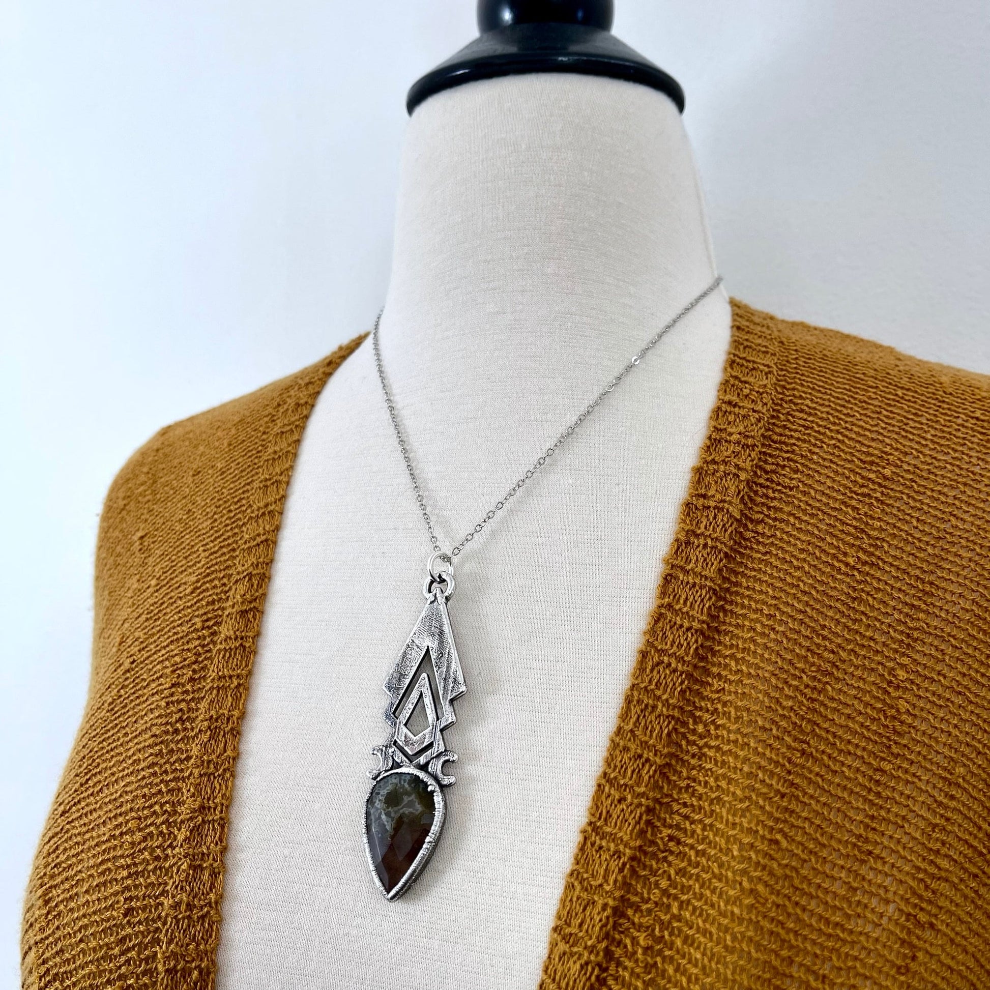 Big Crystal Necklace, Big Stone Necklace, Bohemian Jewelry, Crystal Necklaces, Etsy ID: 1410677338, Foxlark Alchemy, FOXLARK- NECKLACES, Jewelry, Large Crystal, Large Raw Crystal, layering necklace, Necklaces, Raw crystal jewelry, raw crystal necklace, Ra