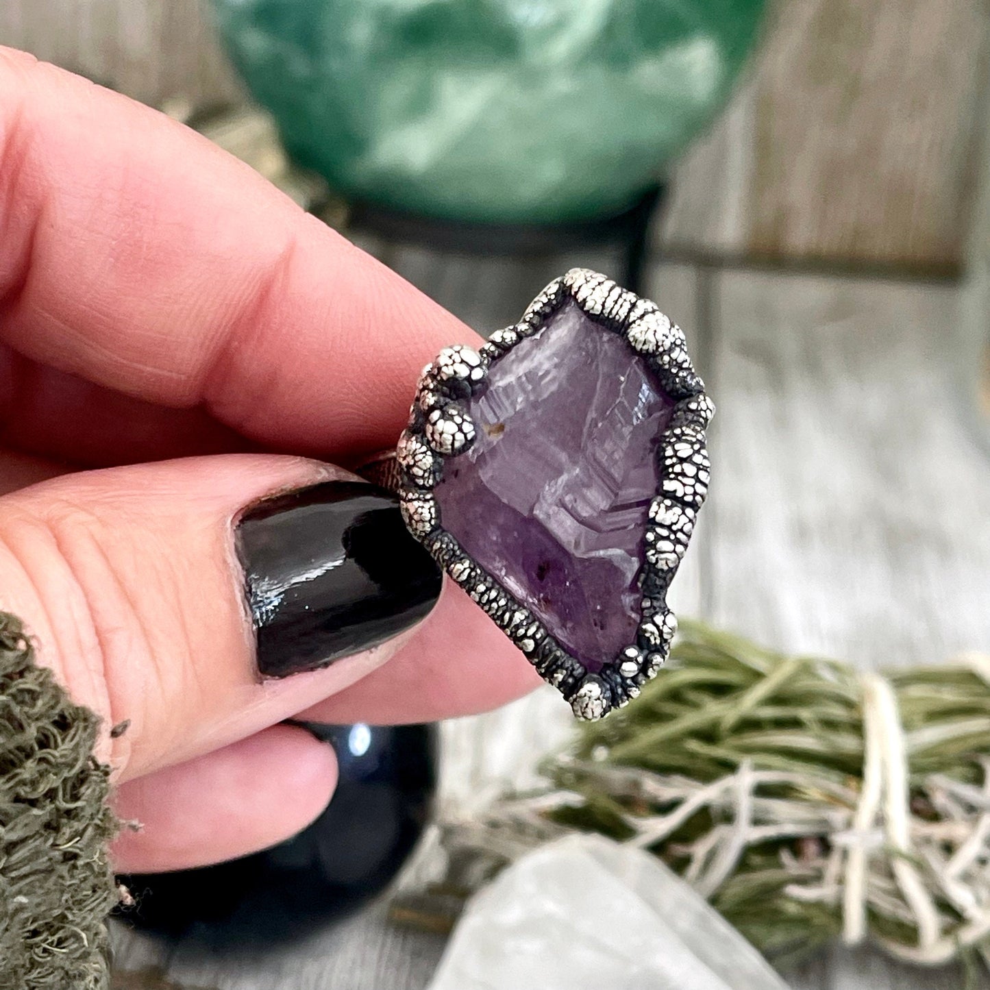 Size 8.5 Raw Amethyst Purple Crystal Ring in Fine Silver / Foxlark Collection - One of a Kind / Big Crystal Ring Witchy Jewelry